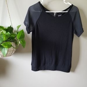 Womens short sleeve shirt